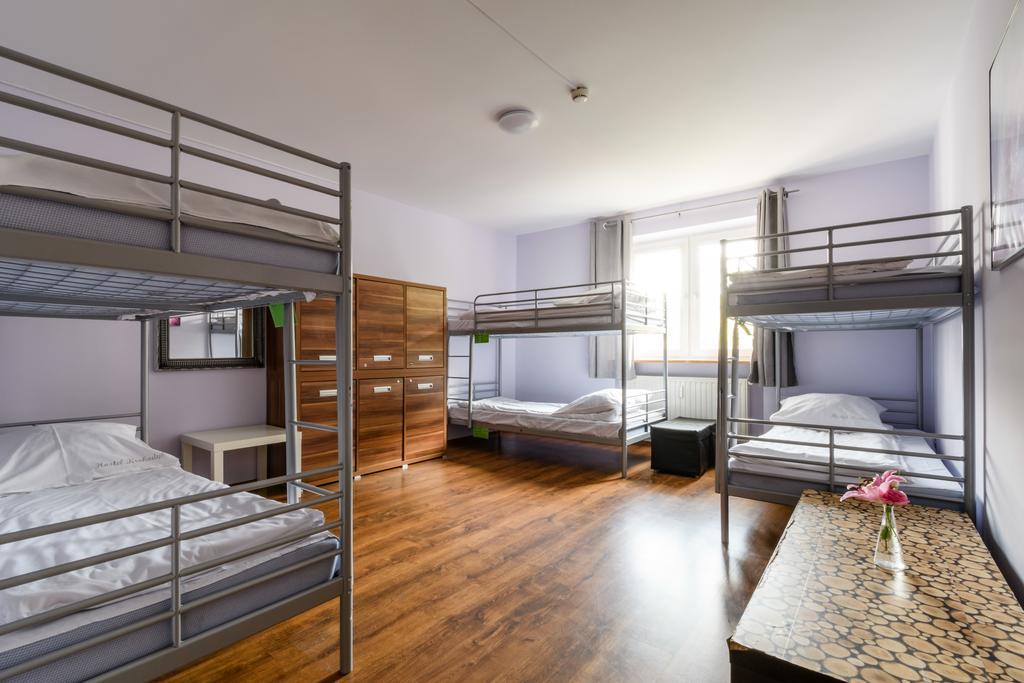 Hostel Krokodyl Warschau Buitenkant foto