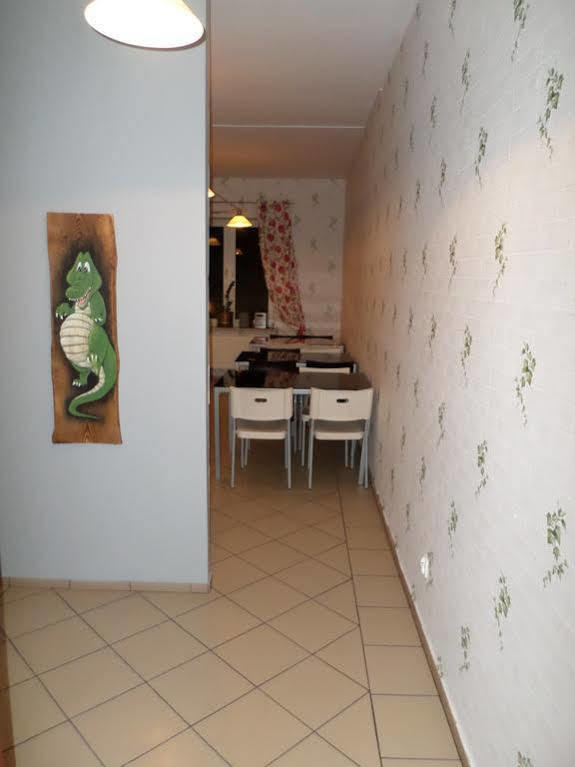 Hostel Krokodyl Warschau Buitenkant foto