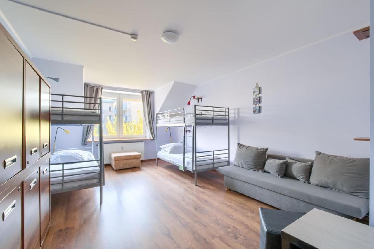 Hostel Krokodyl Warschau Buitenkant foto