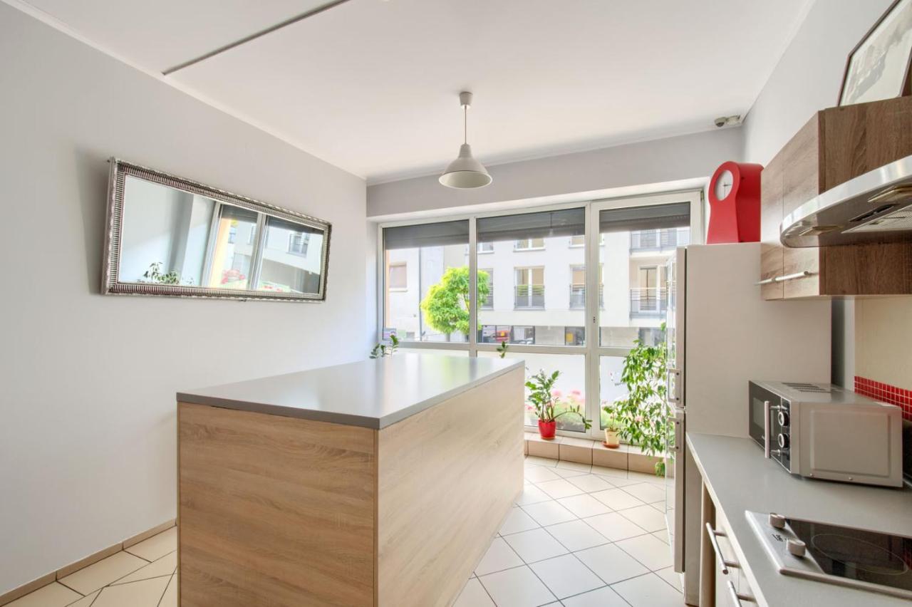 Hostel Krokodyl Warschau Buitenkant foto