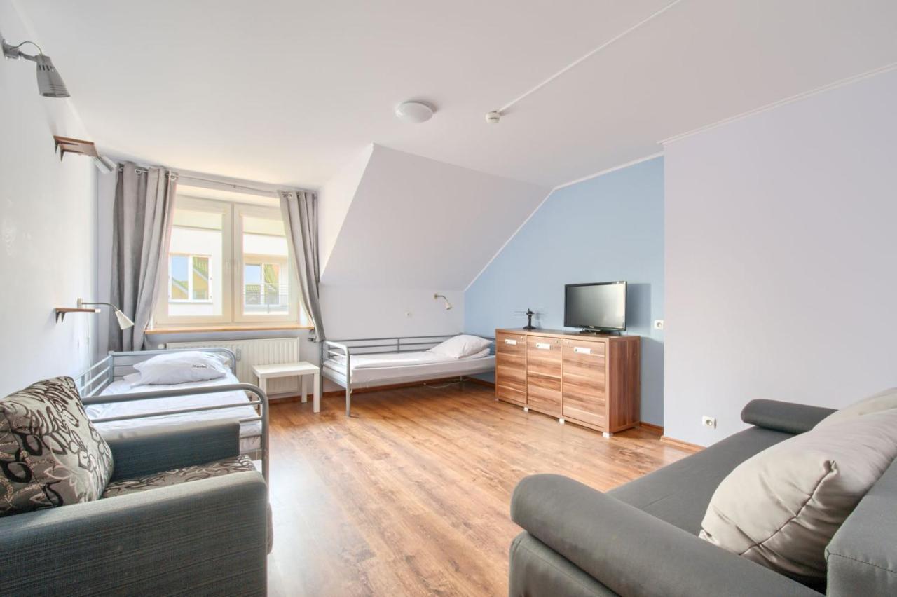 Hostel Krokodyl Warschau Buitenkant foto